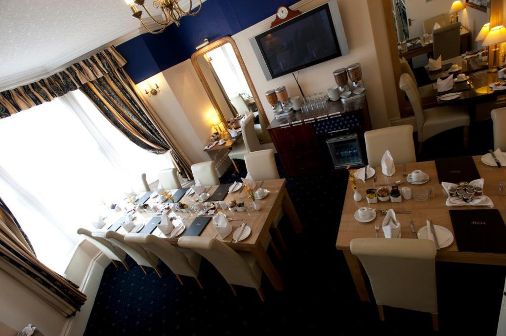 Hôtel The Caribbean à Doncaster Extérieur photo