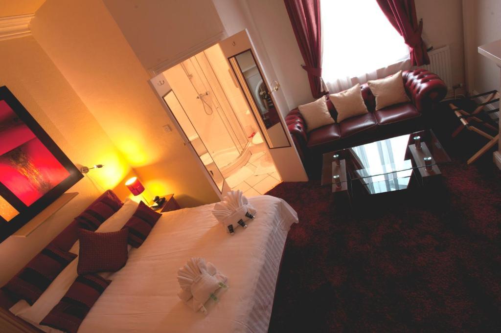 Hôtel The Caribbean à Doncaster Chambre photo