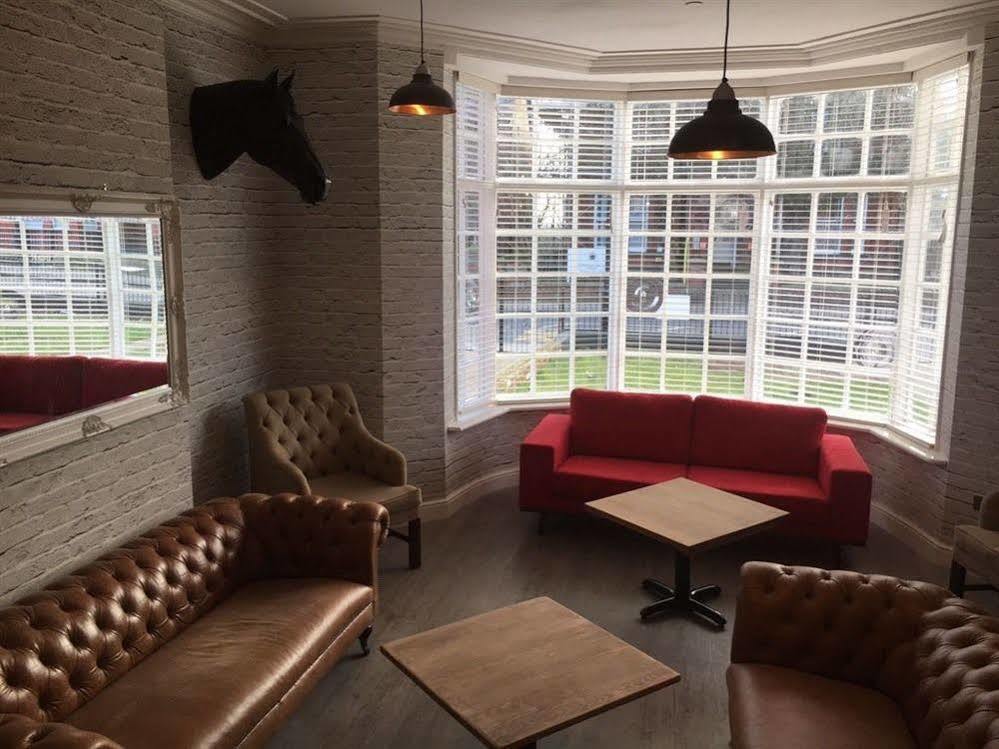 Hôtel The Caribbean à Doncaster Extérieur photo